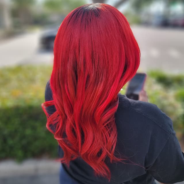 Crown Experience 18" Luxury Sew-In at Glam Dollz Studio LLC in Orlando, FL